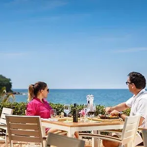 https://easyatent-camping-resort-maravea.in-istria.net