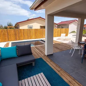https://kas-honkie-tonkie.comcaribbean.com